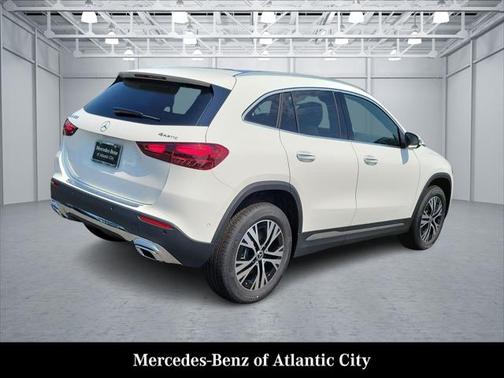 2025 Mercedes-Benz GLA 250 4MATIC