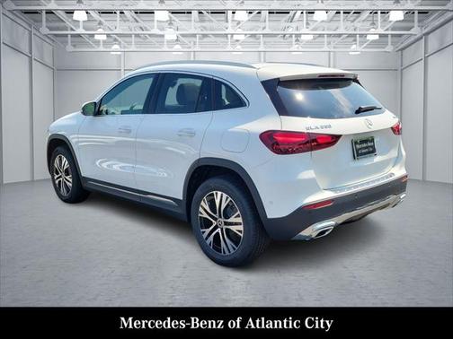 2025 Mercedes-Benz GLA 250 4MATIC