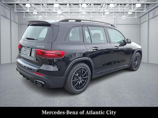 2025 Mercedes-Benz AMG GLB 35 4MATIC