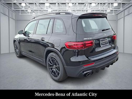2025 Mercedes-Benz AMG GLB 35 4MATIC