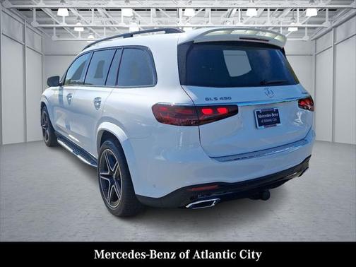 2025 Mercedes-Benz GLS 450 4MATIC
