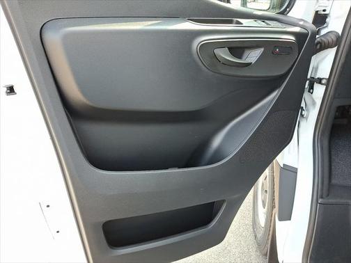 2025 Mercedes-Benz Sprinter 2500 High Roof