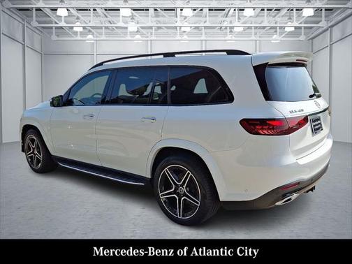 2025 Mercedes-Benz GLS 450 4MATIC