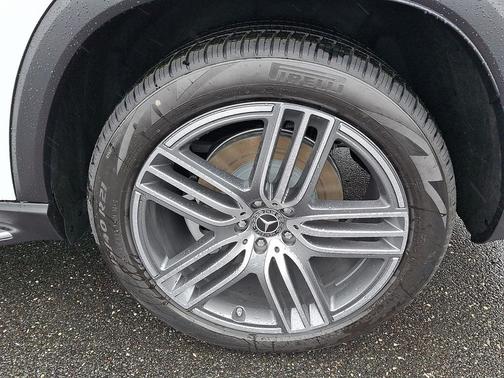 2026 Mercedes-Benz GLS 450 4MATIC