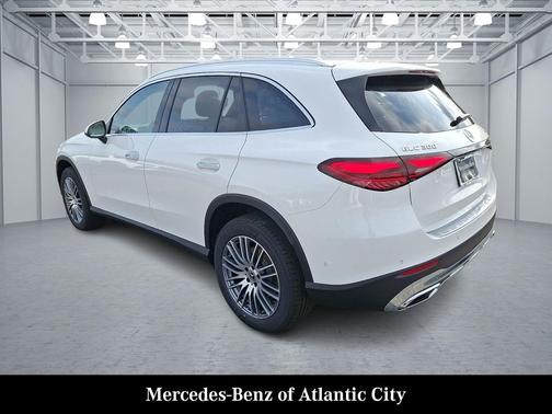 2026 Mercedes-Benz GLC 300 4MATIC
