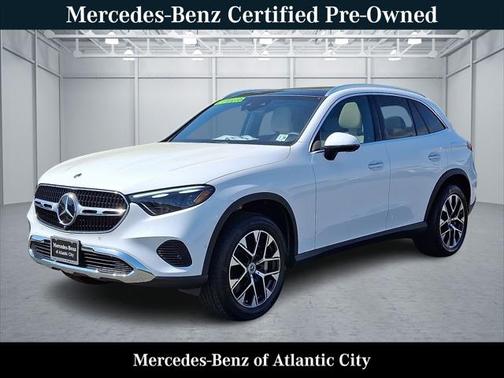 2025 Mercedes-Benz GLC 350e Base