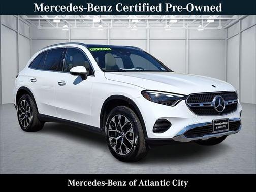 2025 Mercedes-Benz GLC 350e Base