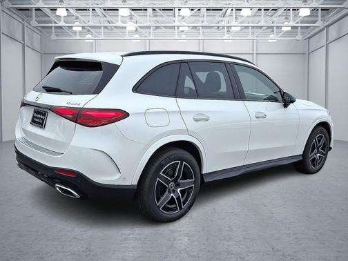 2025 Mercedes-Benz GLC 300 4MATIC