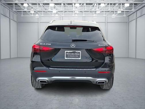 2025 Mercedes-Benz GLA 250 4MATIC