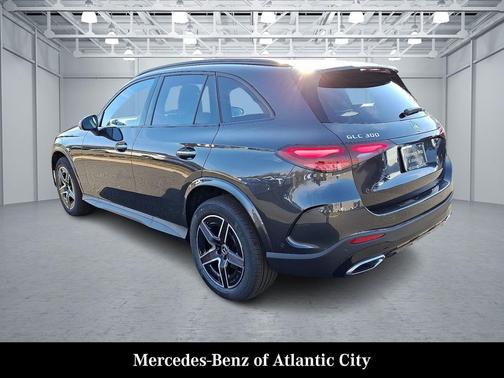 2026 Mercedes-Benz GLC 300 4MATIC