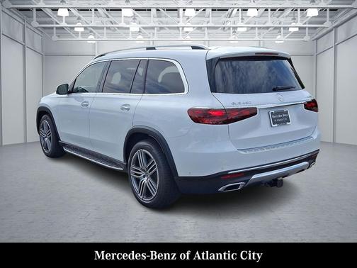 2026 Mercedes-Benz GLS 450 4MATIC