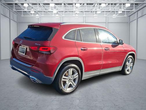 2021 Mercedes-Benz GLA 250 Base 4MATIC