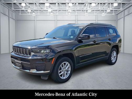 2022 Jeep Grand Cherokee L Laredo