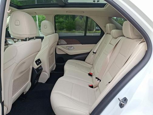 2026 Mercedes-Benz GLE 450e 4MATIC