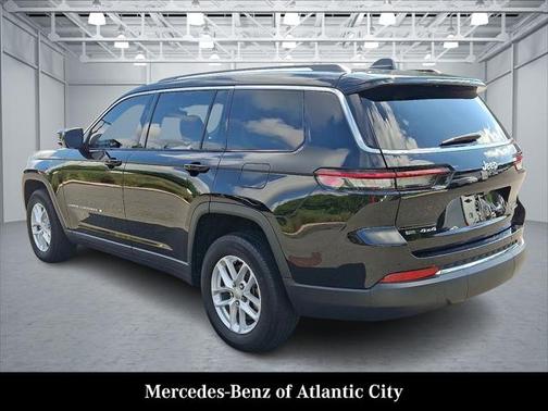 2022 Jeep Grand Cherokee L Laredo