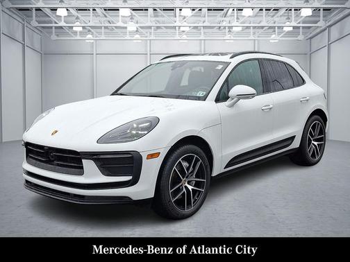 2024 Porsche Macan Base