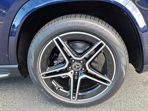 2026 Mercedes-Benz GLS 450 4MATIC