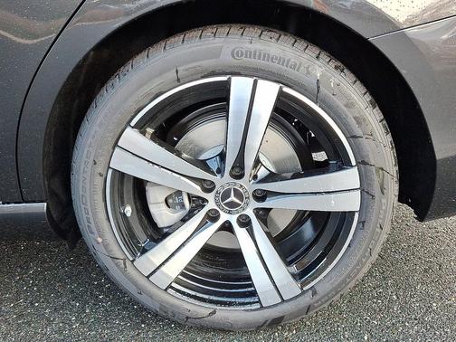 2026 Mercedes-Benz C-Class C 300 4MATIC