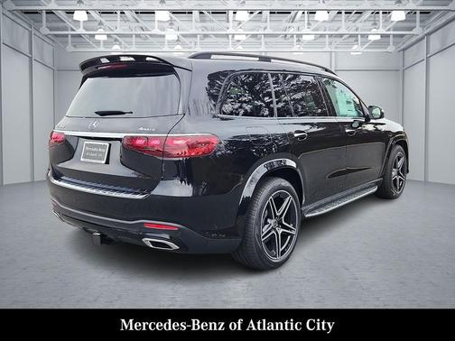2026 Mercedes-Benz GLS 450 4MATIC