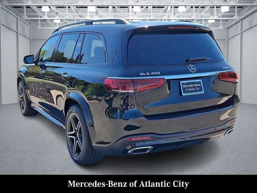 2022 Mercedes-Benz GLS 450 4MATIC