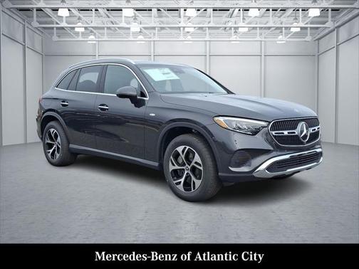 2025 Mercedes-Benz GLC 350e Base