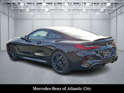 2022 BMW M8 Competition