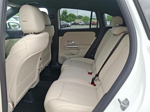 2026 Mercedes-Benz GLA 250 4MATIC