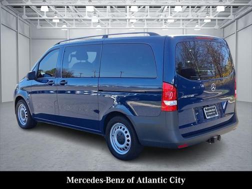 2023 Mercedes-Benz Metris Base