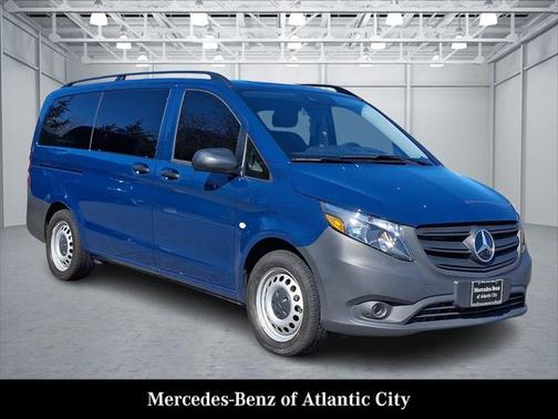 2023 Mercedes-Benz Metris Base
