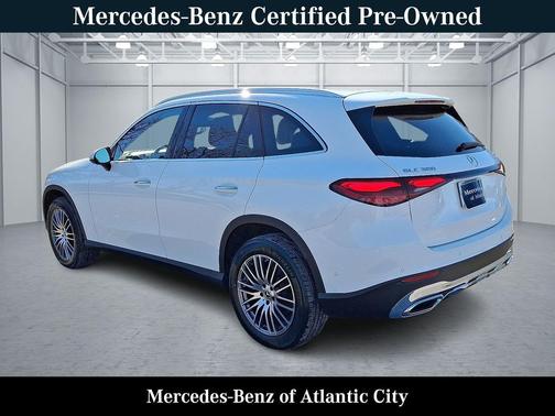 2026 Mercedes-Benz GLC 300 4MATIC