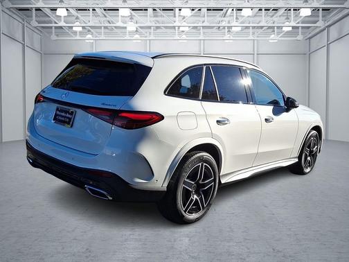 2025 Mercedes-Benz GLC 300 4MATIC