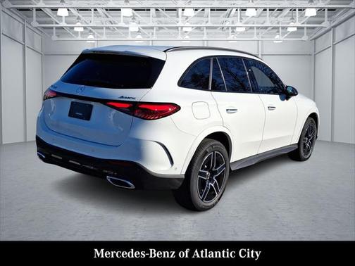 2025 Mercedes-Benz GLC 300 4MATIC