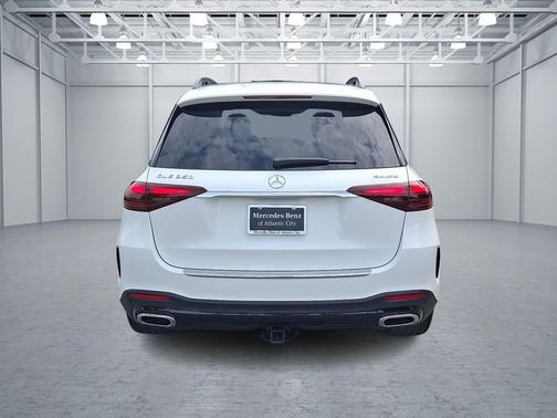 Polar White 2026 Mercedes-Benz GLE 350 4MATIC