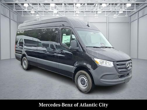 2025 Mercedes-Benz Sprinter 2500 High Roof