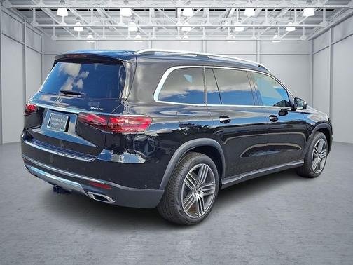 2025 Mercedes-Benz GLS 450 4MATIC