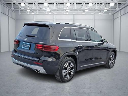 2024 Mercedes-Benz GLB 250 4MATIC