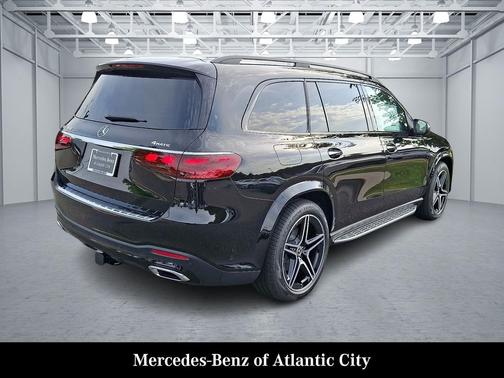 2026 Mercedes-Benz GLS 450 4MATIC