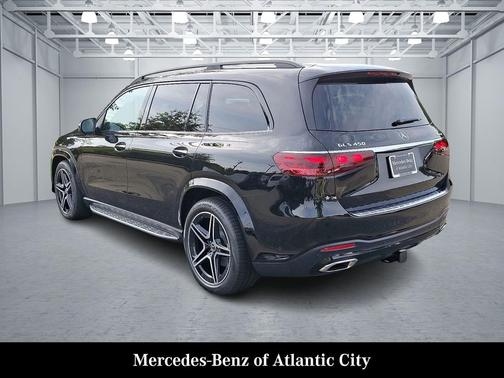 2026 Mercedes-Benz GLS 450 4MATIC