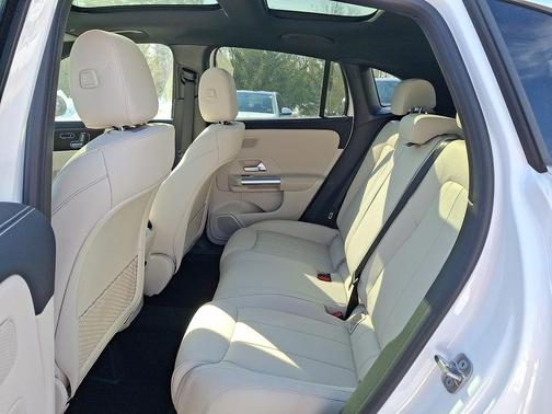 2026 Mercedes-Benz GLA 250 4MATIC