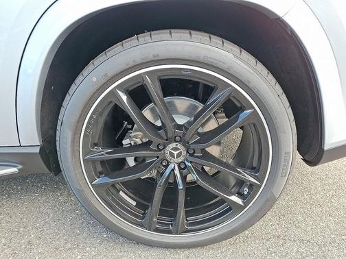 2026 Mercedes-Benz GLS 580 4MATIC