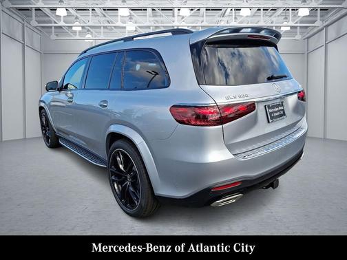 2026 Mercedes-Benz GLS 580 4MATIC