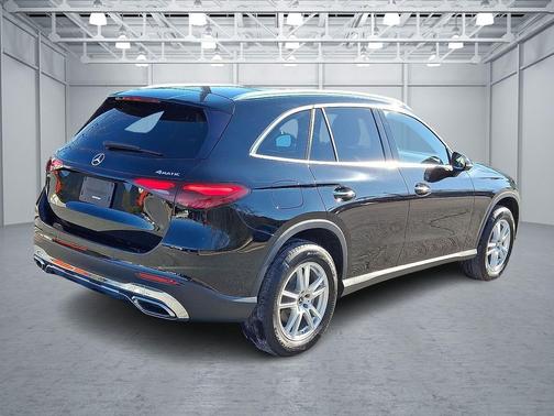 2023 Mercedes-Benz GLC 300 4MATIC