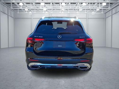 2023 Mercedes-Benz GLC 300 4MATIC