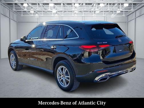 2023 Mercedes-Benz GLC 300 4MATIC