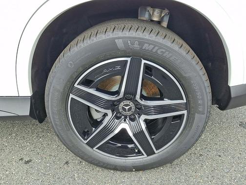 2026 Mercedes-Benz GLC 300 4MATIC Coupe