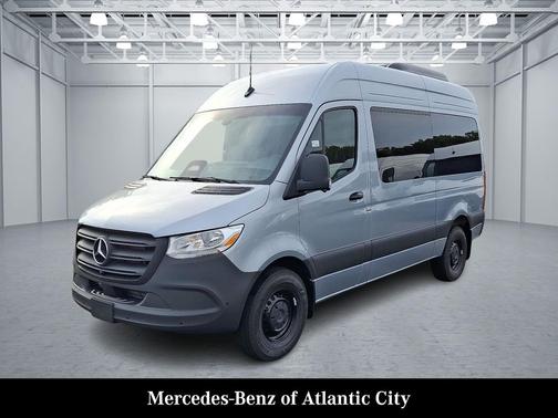 2025 Mercedes-Benz Sprinter 2500 Passenger 144 WB