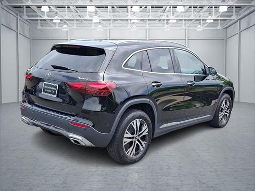 2025 Mercedes-Benz GLA 250 4MATIC