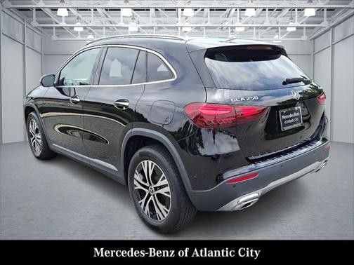 2025 Mercedes-Benz GLA 250 4MATIC