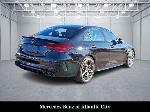 2025 Mercedes-Benz AMG C 63 S E Performance