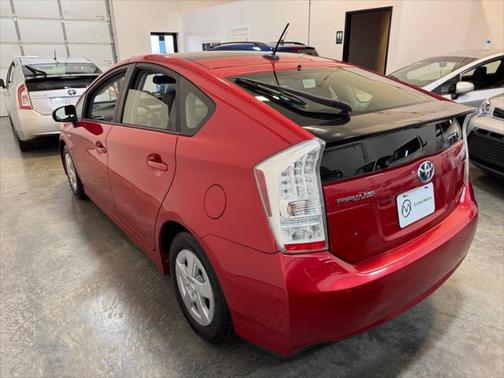 2010 Toyota Prius III